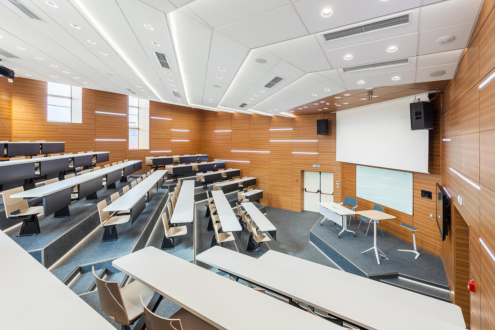学校华体会网页版登录入口|阶梯教室桌椅|办公华体会网页版登录入口|华体会(中国)华体会网页版登录入口|ST12
